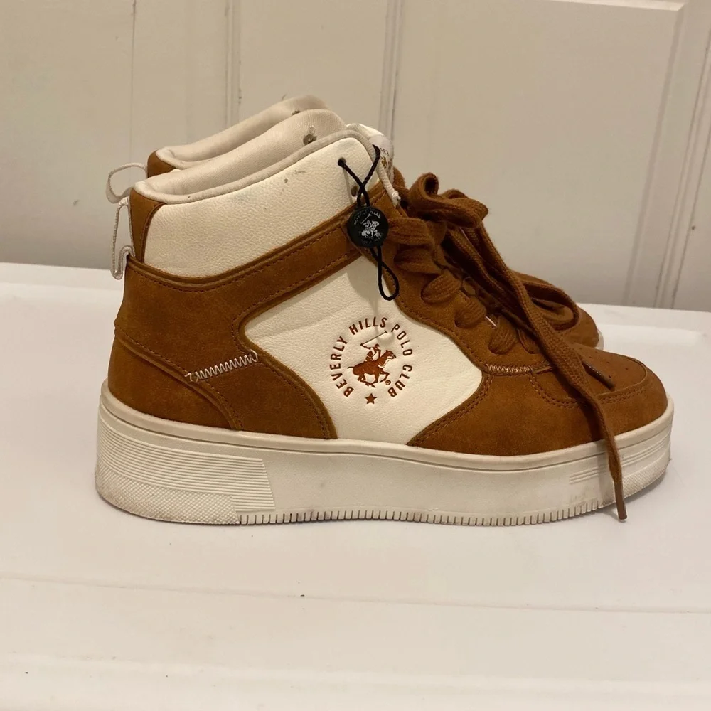 Beverly Hills Polo Club Kids Brown and White Sneakers